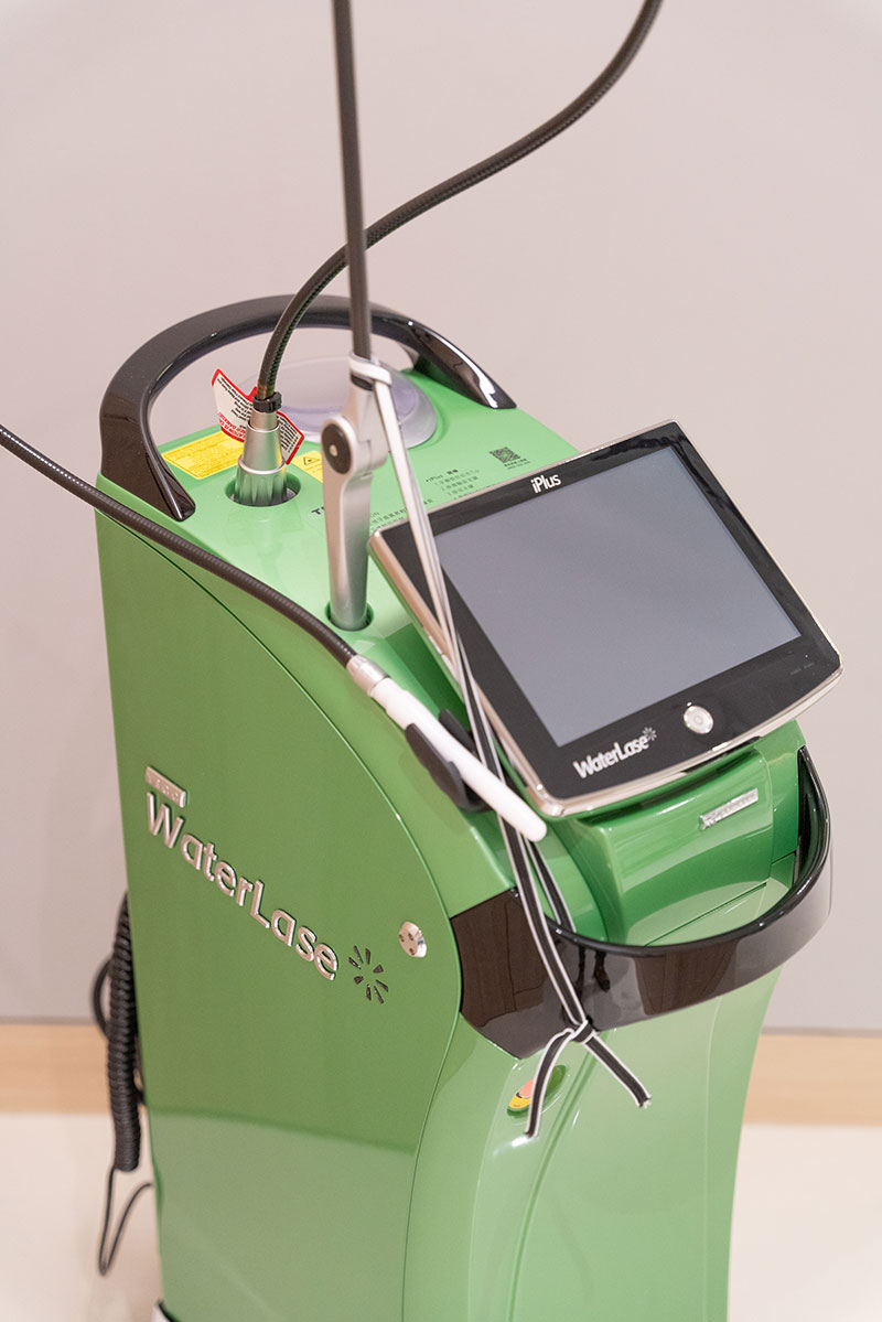 嶄新設備 - 水雷射治療